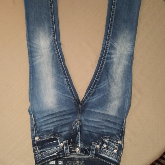 Miss Me Jeans - Picture 3 of 5